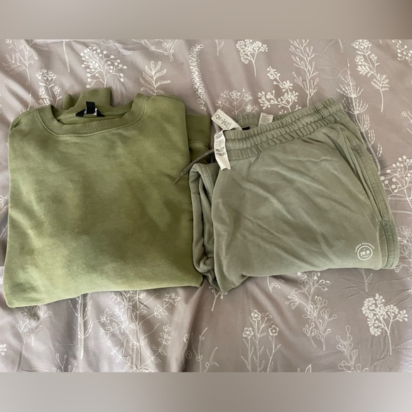 NWT allbirds Men’s  R& R Sweatshirt - Picture 16 of 16